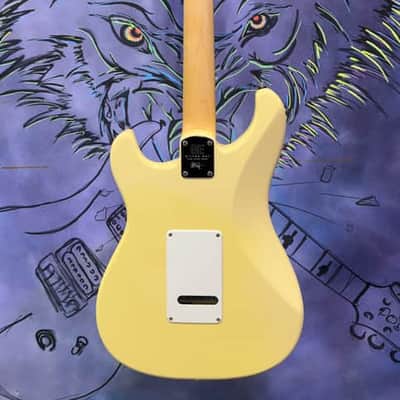 2022 PRS SE Silver Sky 2022 - Moon White, with custom P90's image 6