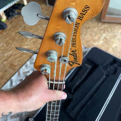 Fender Precision Bass with Rosewood Fretboard 1970 - 1983 - Black image 19