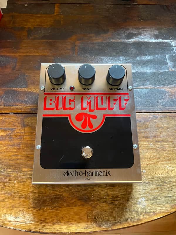 Electro-Harmonix Big Muff Pi 2000 - Present - Silver / Black / Red image 1