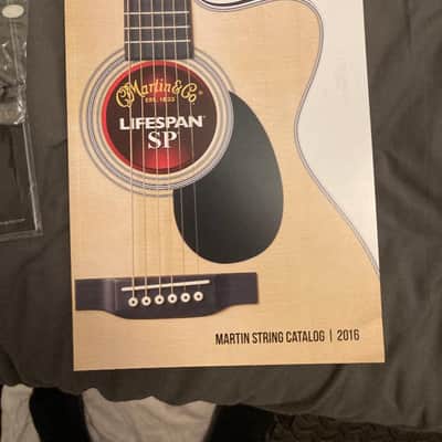 Martin D-35 50th Anniversary 2015 - Natural image 12
