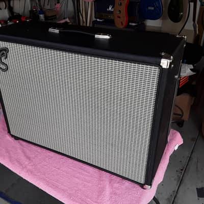 Santos Guitar  2x12 guitar/bass speaker cabinet image 2