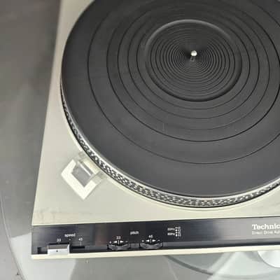 *Fully Serviced* Technics SL-3200 Direct Drive Automatic Turntable image 2