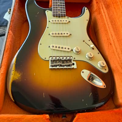 Fender Stratocaster 2016 - Sunburst image 18
