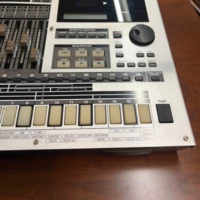 Roland MC-808 Groovebox 2010s - Silver image 5