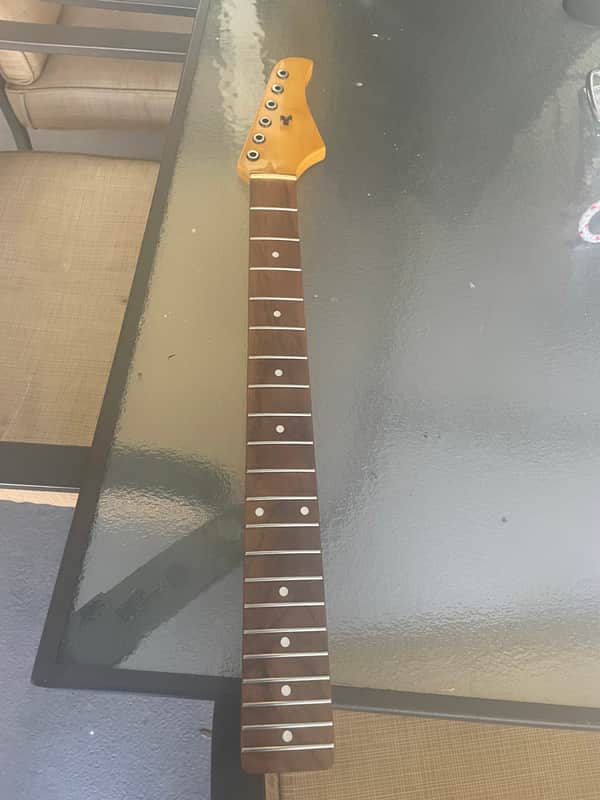 Guitar neck, unknown brand image 1