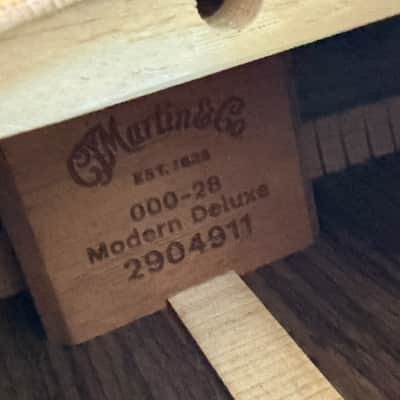 Martin 000-28 Modern Deluxe | Like New | Adirondack Bracing | Hot Hide Glue | Original HSC image 11