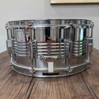 CB700 Internationale 6.5x14 Steel Snare Drum – 10 Lugs – Internal Muffler – Good Condition image 4