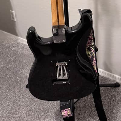 Fender Richie Sambora Signature Standard Stratocaster 1994 - 2002 - Black image 2