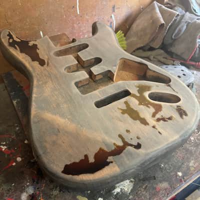 Stratocaster Body - Rory Gallagher tribute - Super Heavy Relic - 100% handcrafted in Italy - nitro image 5