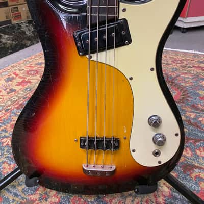 Mosrite Ventures Bass Sunburst 1964 image 4