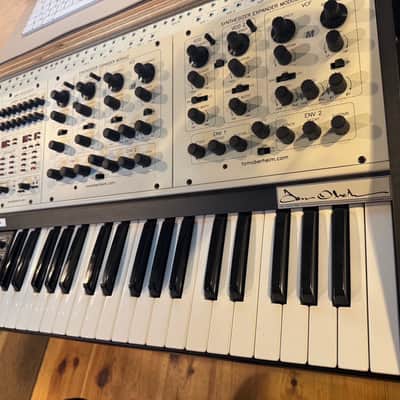 Oberheim TVS-Pro 2-Voice Synthesizer 2016 + 2 x Sub OSC mod + white cover image 6
