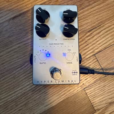 Darkglass Electronics Hyper Luminal Hybrid Compressor image 10