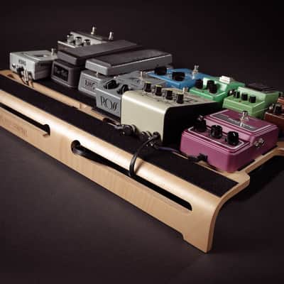 Electric Wood Company Pedalboard - 14V "The SideMan" - Beech Wood image 4