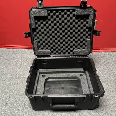 Behringer X32 Rack 40-Input 25-Bus Rackmount Digital Mixer with SKB Case! image 10