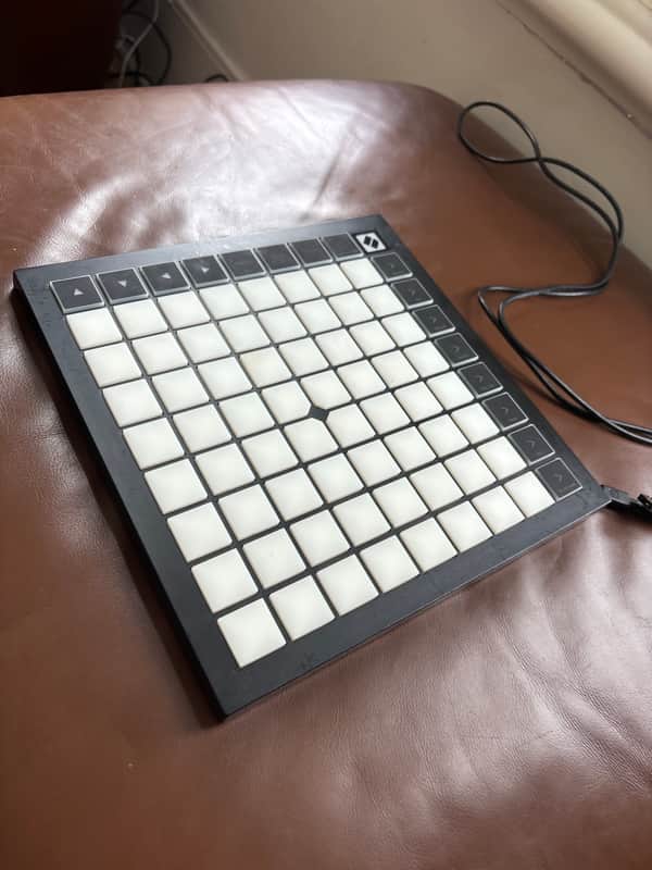 Novation Launchpad X Pad Controller 2019 - Present - Black image 1
