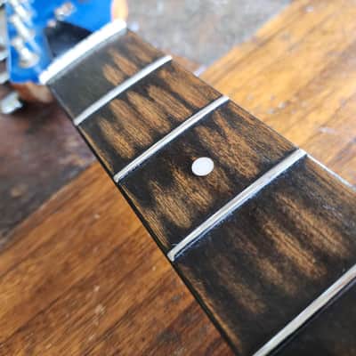 Cort mini short-scale SS strat  - blue image 10