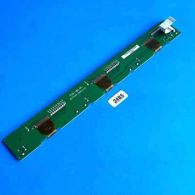 NI KOMPLETE S25 MK1 MIDI Keyboard Part Controller Display Screen Board PCBA06-DA image 2