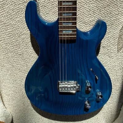 Line 6 Variax  700 2004 - Trans Blue image 5