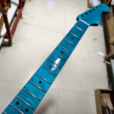 Strat Flamed Maple Guitar Neck, 21-Frets image 7