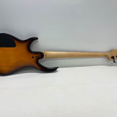 PEAVEY MILLENIUM BXP 4 STRING ELECTRIC BASS GUITAR image 2