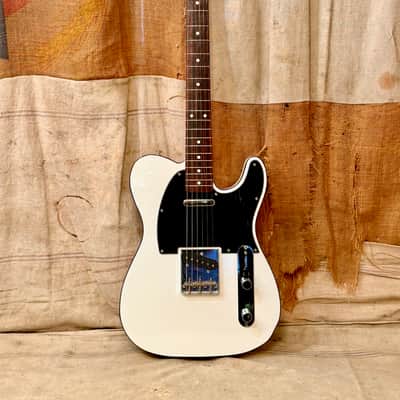 Fender MIJ Traditional 60's Telecaster Custom 2017 - Arctic White image 4