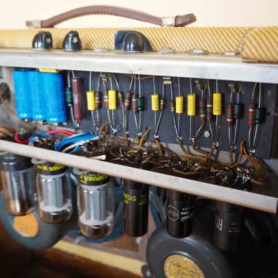 1947 Fender Dual Professional Vintage Tweed Tube Amplifier 2x10, V Front Super Bild 18