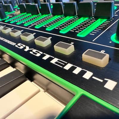 Roland SYSTEM-1 25-Key Plug-Out Synthesizer 2014 - Black