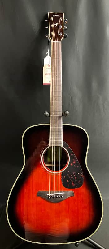 Yamaha FG830TBS Solid Top Dreadnought Acoustic Guitar Tobacco Sunburst