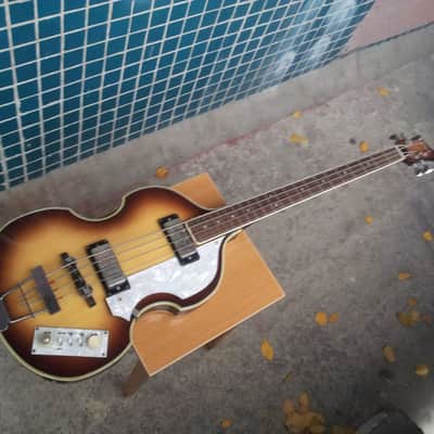 Greco Violin Bass VB500 1985 image 2