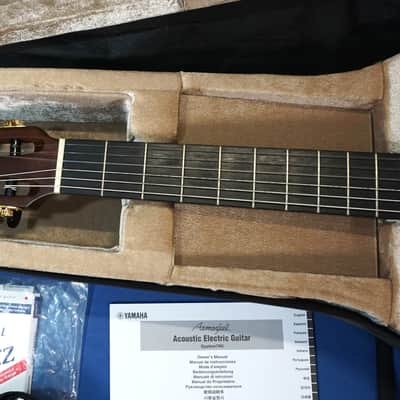 Yamaha NTX5 Acoustic-Electric Nylon String - 2022 - Mint image 2
