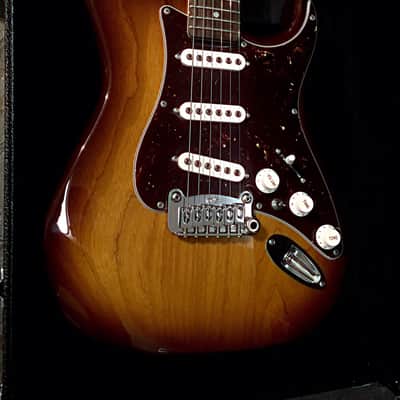 G&L USA S500 OSTB Old School Tobacco Burst Guitar W/MFD Pickups and G&G Hard Case Demo Video Inside image 4