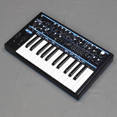 NOVATION Bass Station 2 [DB99233028191] (08/10)