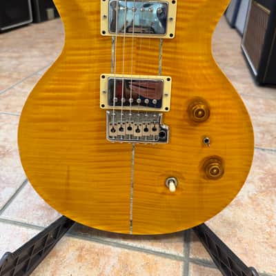 PRS Santana MD 2008 - Amber image 1
