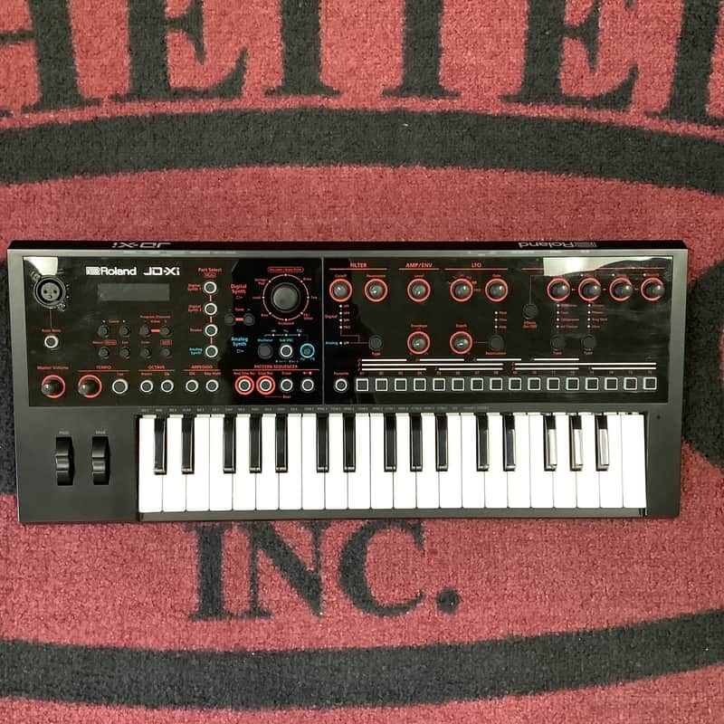 Roland JD-Xi 37-Key Analog/Digital Crossover Synthesizer image 1