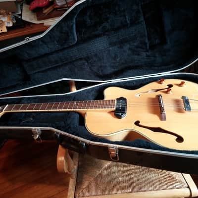 Alvarez AD65CE Archtop P90 image 2