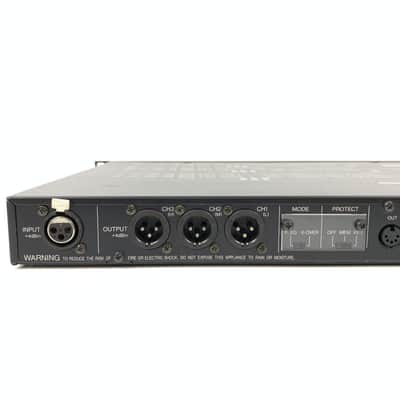 Yamaha  D1030 Digital Delay Line Black TGHM image 6