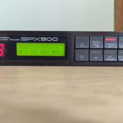 Yamaha SPX900 Professional Multi-Effect Processor 1980s - Black image 4