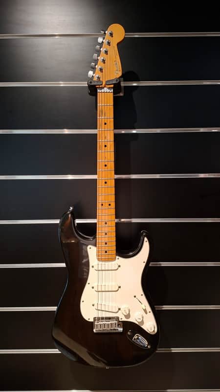 FENDER - DELUXE STRAT PLUS MPL SN/N004029 EBONY BURST image 1