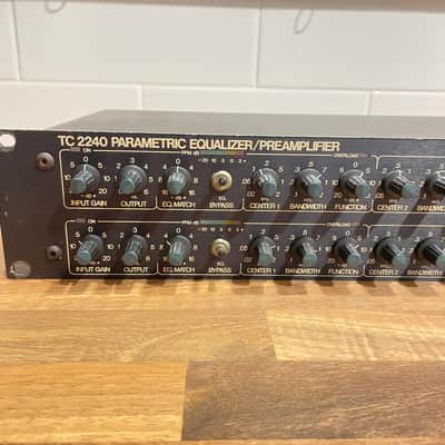 TC Electronic TC 2240 HS High Sensitivity 2-Channel Parametric Equalizer / Preamplifier 1990s - Black image 6