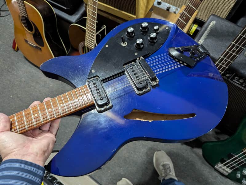 Rickenbacker 330 12 string 1987 - Midnight Blue image 1