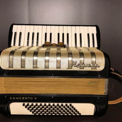 Hohner Amica III 96 Bass mint used | Reverb Ireland