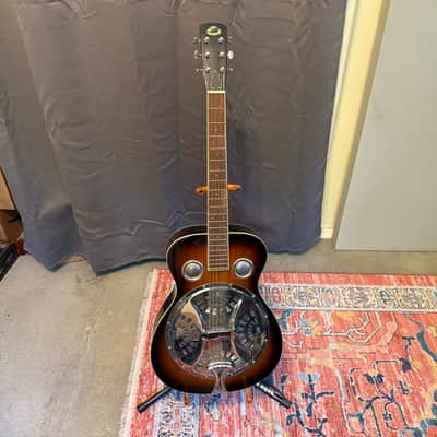 Regal RD-30T Round Neck Resonator Sunburst image 1
