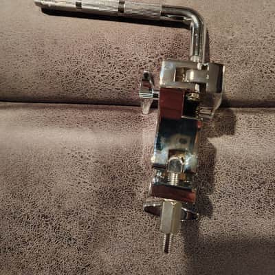 Unbranded Single Tom Mount - Chrome image 4