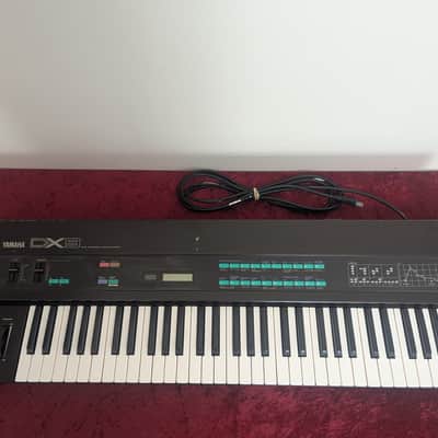 Yamaha DX9 Programmable Algorithm Synthesizer Synth 1983 - Black