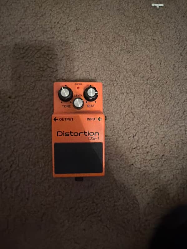 Boss DS-1 Distortion (Silver Label) 1994 - Present - Orange