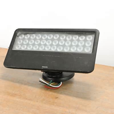 Philips iW Blast12 Powercore Frosted Lens LED Fixture CG011P5 image 1