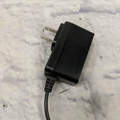 Unknown Power Supply with 5 Daisy Chain image 2
