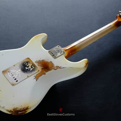 Fender Stratocaster Artist Series Jimi Hendrix Olympic White with Custom Hardcase Heavy Aged Relic image 14
