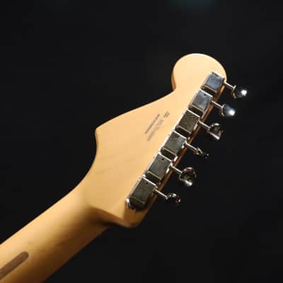Fender Player II Stratocaster Rosewood Fingerboard Coral Red 009 image 9