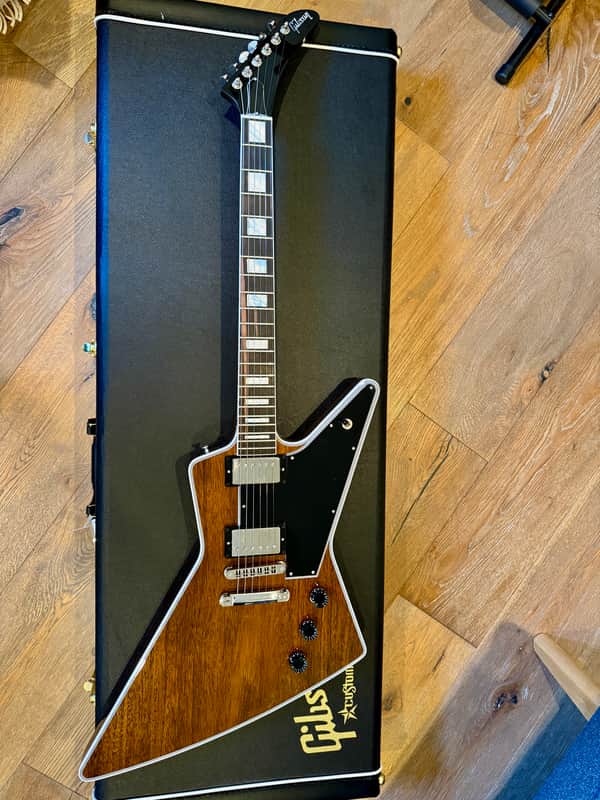Gibson Explorer Custom Shop  - Walnut - Dealer Select
